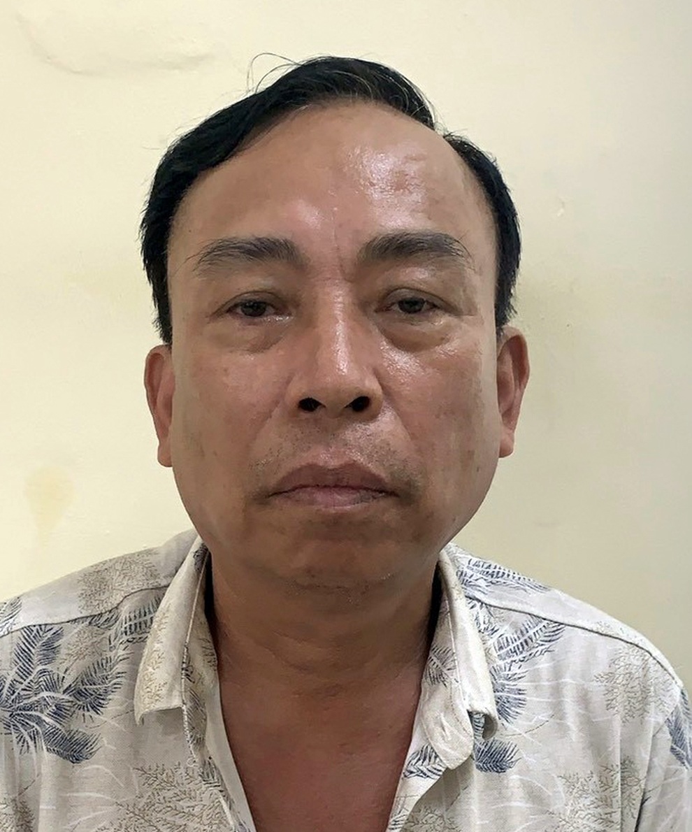 Hà Nội: Bắt đối tượng trốn truy nã 34 năm, thay tên nhưng... quên đổi họ - 1 Hà Nội: Bắt đối tượng trốn truy nã 34 năm, thay tên nhưng... quên đổi họ - 1