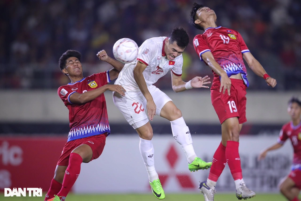 Tiến Linh: Tuyển Việt Nam sẵn sàng cho trận đấu gặp Malaysia - 2 Tiến Linh: Tuyển Việt Nam sẵn sàng cho trận đấu gặp Malaysia - 2