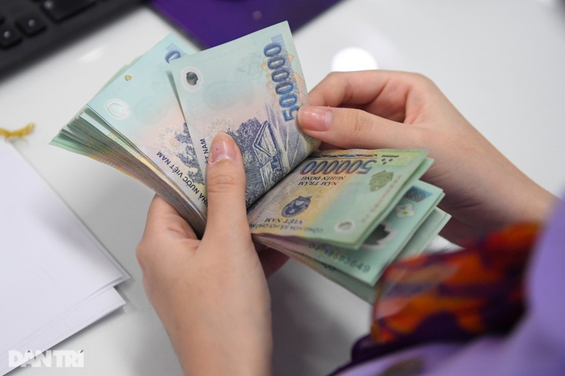 Hà Nội: Lương tăng, thưởng Tết giảm - 1 Hà Nội: Lương tăng, thưởng Tết giảm - 1