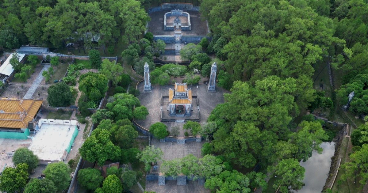 View - Nơi yên nghỉ của vua Tự Đức - vị vua nổi tiếng uyên bác của triều Nguyễn | Báo Dân trí
