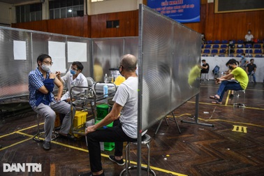 Tối 9/8: 4.423 ca Covid-19 khỏi bệnh, 12 tỉnh không lây nhiễm thứ phát