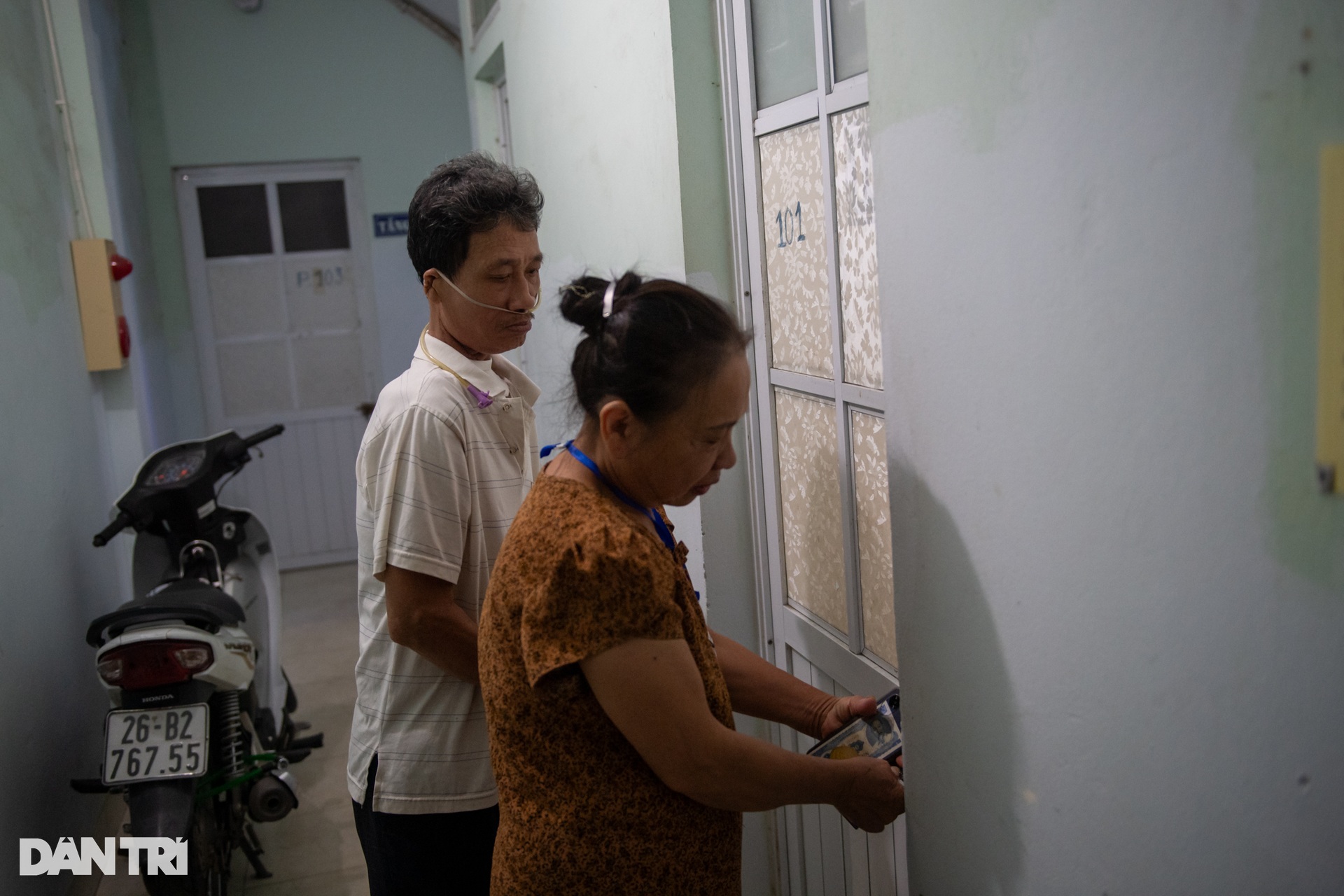 Đêm trắng xạ trị của những phận người mang K - 7 Đêm trắng xạ trị của những phận người mang K - 7