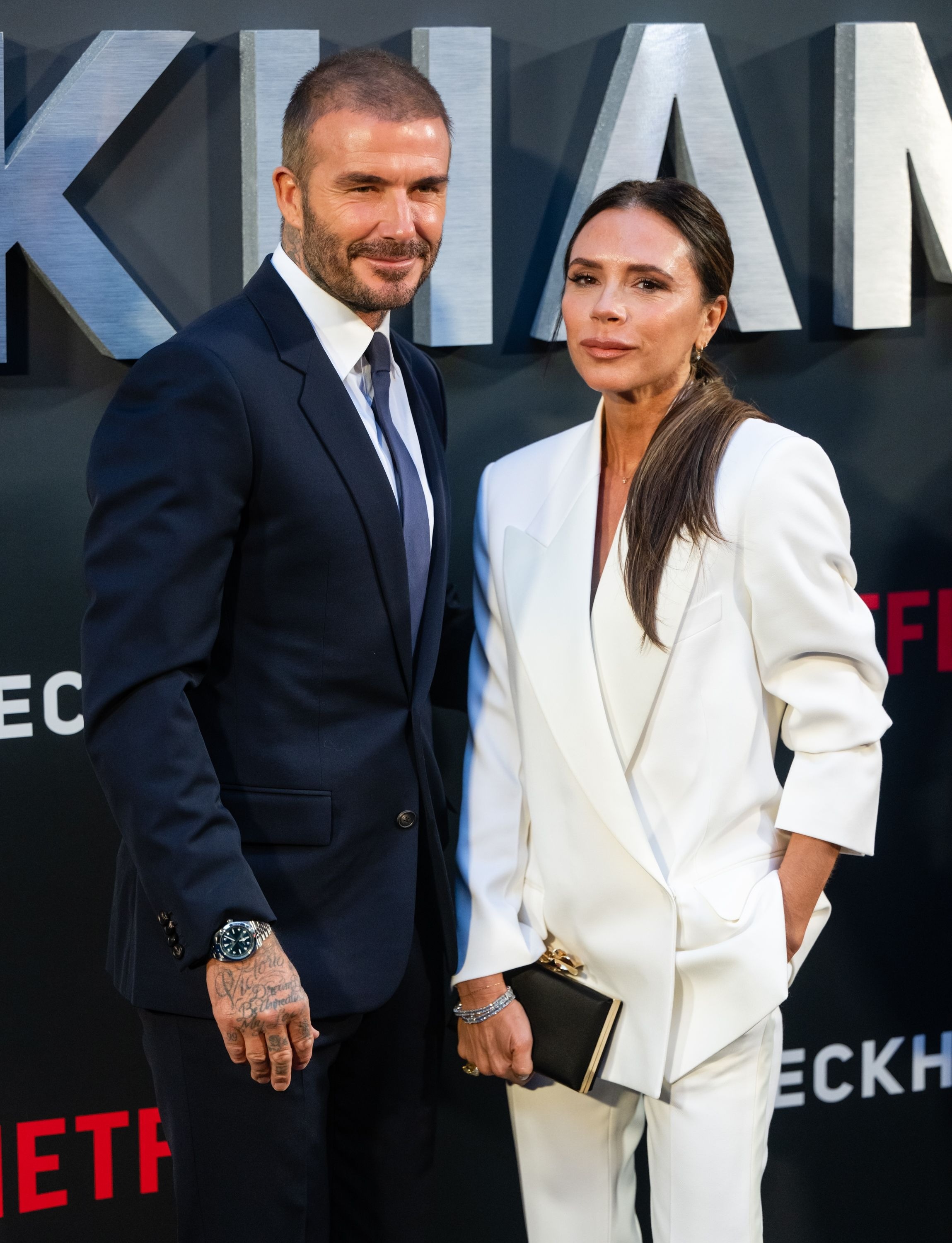 Trước khi lấy David Beckham, Victoria từng đính hôn với anh thợ điện - 4