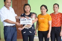 Bạn đọc giúp đỡ hơn 30 triệu đồng bé gái bị tim bẩm sinh, hở hàm ếch