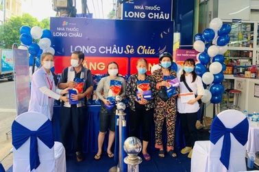 FPT Long Châu tặng hơn nửa triệu ngày thuốc đến người có hoàn cảnh khó khăn