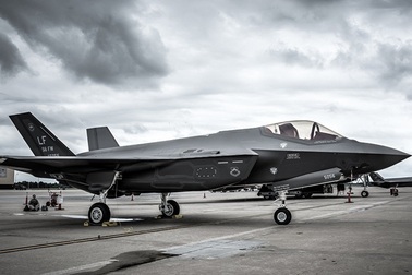 Chi đậm mua 52 “tia chớp” F-35, Na Uy lo viễn cảnh phi đội bị “đắp chiếu”