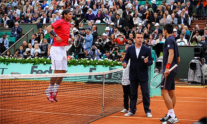 Trong sự nghiệp, Rafael Nadal thắng 415 trận và chỉ thua 36 trận trên sân đất nện. Anh đang hy vọng đây là điểm tựa để vượt qua Djokovic tái chiếm ngôi số một. 