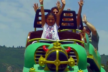 Trò chơi dành cho gia đình ở công viên giải trí Mỹ