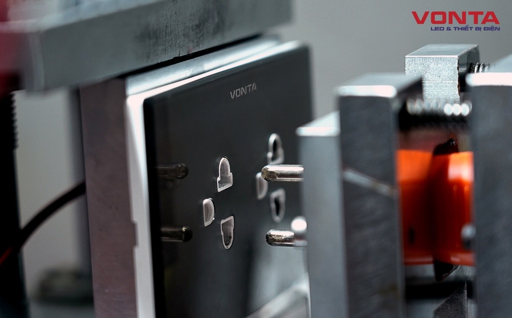 Chuyên gia VONTA chỉ bí kíp chọn công tắc ổ cắm tốt và an toàn - 3 Chuyên gia VONTA chỉ bí kíp chọn công tắc ổ cắm tốt và an toàn - 3