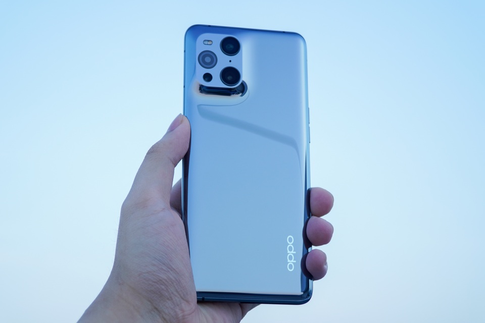 Đánh giá Oppo Find X3 Pro: đối thủ của iPhone 12 Pro Max, Galaxy S21 Ultra - 1 Đánh giá Oppo Find X3 Pro: đối thủ của iPhone 12 Pro Max, Galaxy S21 Ultra - 1