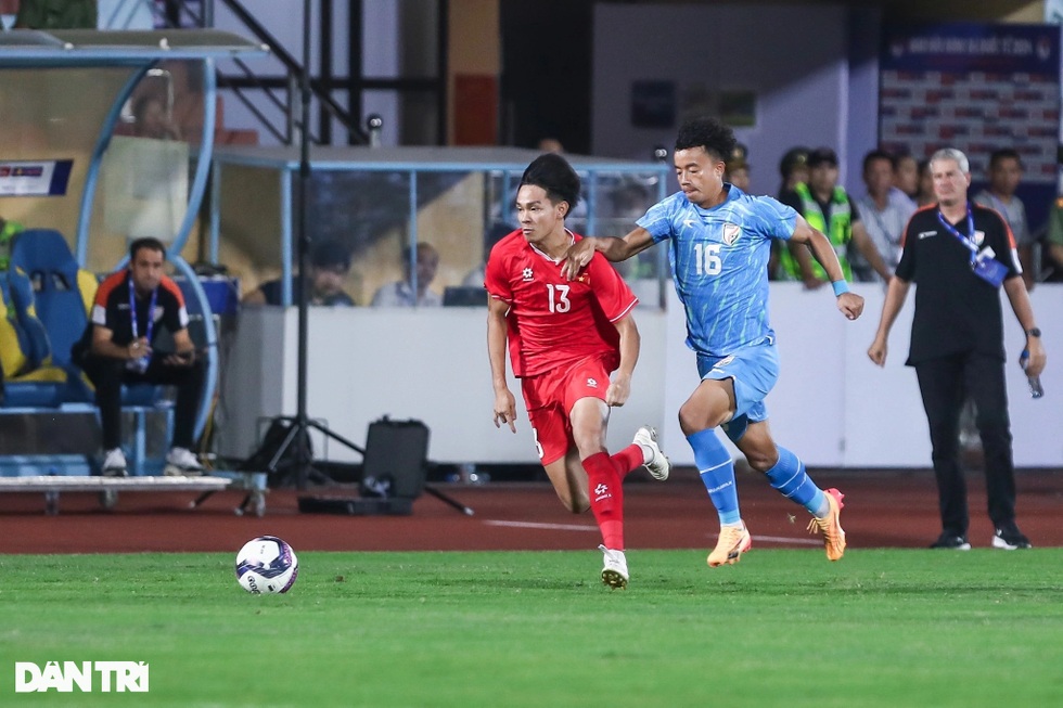 Bóng đá Việt Nam ở giai đoạn sa sút: Bước ngoặt đột phá tại AFF Cup - 3 Bóng đá Việt Nam ở giai đoạn sa sút: Bước ngoặt đột phá tại AFF Cup - 3