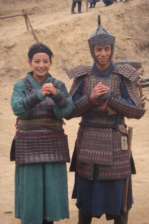 Cách hành xử của Trần Khôn, Huỳnh Hiểu Minh trước bão phong sát Triệu Vy - 3