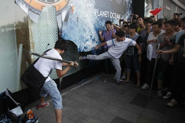 Căng thẳng quan hệ Trung - Nhật: Đôi bên cùng thiệt  