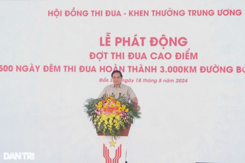 Thủ tướng phát động 500 ngày đêm hoàn thành 3.000km đường bộ cao tốc - 1