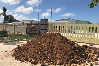 Họp vụ nhà máy gây ô nhiễm bị dân "cấm cửa": Huyện "cấm cửa" báo chí!