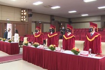 Lễ tốt nghiệp "vắng lặng" nhất trong lịch sử của Đại học Ngoại thương