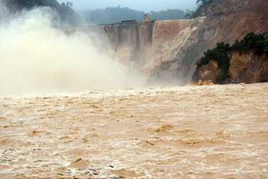 Địa phương kiện thủy điện Hố Hô vì gây ngập lụt