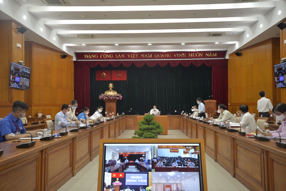 Người từ các tỉnh góp phần xây dựng TPHCM, lúc khó khăn cần quan tâm họ - 2 Người từ các tỉnh góp phần xây dựng TPHCM, lúc khó khăn cần quan tâm họ - 2