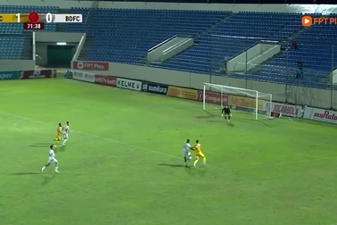 Bình Dương bất ngờ thua Quảng Nam