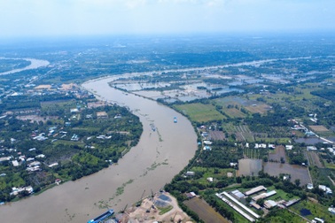 Tây Ninh cần làm gì để "đánh thức" tiềm năng sông Vàm Cỏ Đông?