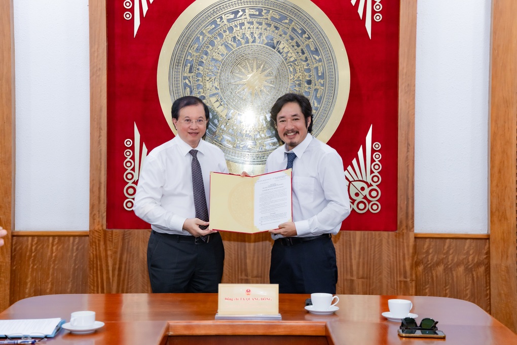 NSƯT Bùi Như Lai được bổ nhiệm làm Hiệu trưởng Đại học Sân khấu - Điện ảnh - 1 NSƯT Bùi Như Lai được bổ nhiệm làm Hiệu trưởng Đại học Sân khấu - Điện ảnh - 1