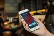 "Cách tạo cuộc gọi ảo để rút khỏi những tình huống khó xử" nổi bật tuần qua