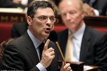 Cựu bộ trưởng Pháp tử vong vì Covid-19