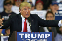 Hai đại cử tri đầu tiên tuyên bố đổi ý ủng hộ Tổng thống đắc cử Trump