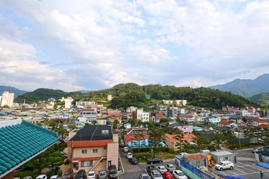 Quê nhà của ông Park Hang-seo hấp dẫn du khách Việt