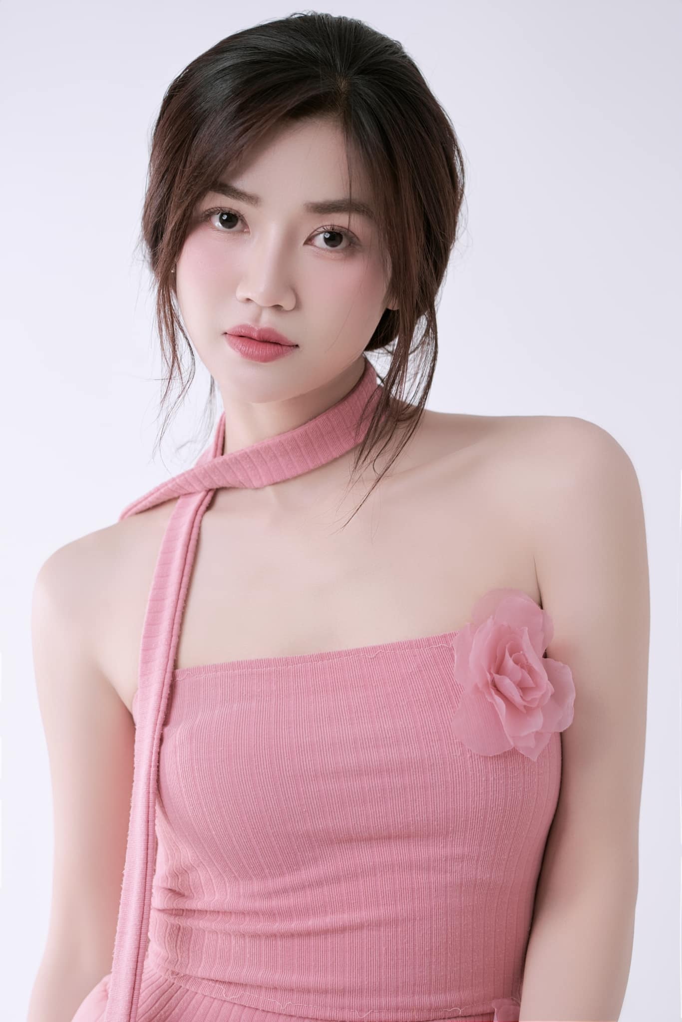 Anh Đào tuổi U30: Hôn bạn diễn mãnh liệt hơn, chinh phục chồng mỗi ngày - 5