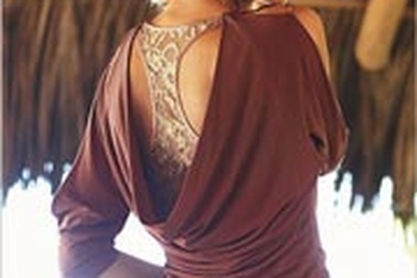 Khoe sắc trong nắng xuân