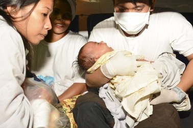 Philippines: Chìm phà chở gần 900 người