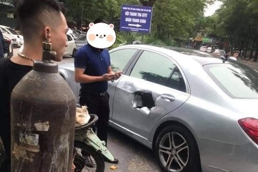 Xe chở bình oxy đâm thủng Mercedes và nhức nhối vấn nạn xe máy cũ nát