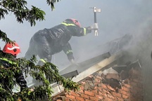 Cháy lớn quán rượu gần chợ Bến Thành: Lực lượng chức năng nỗ lực dập lửa