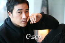 Thêm một nam diễn viên xứ Hàn bị tố lạm dụng tình dục