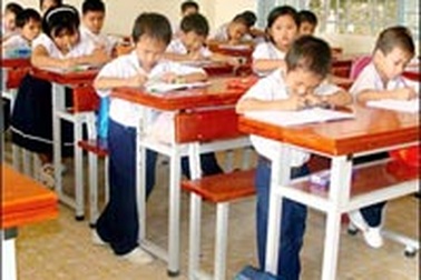 Đồng Nai: Học sinh đứng học