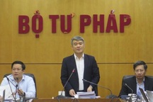 Cán bộ xây dựng pháp luật được đề xuất hưởng chế độ gấp 3 lần hiện tại