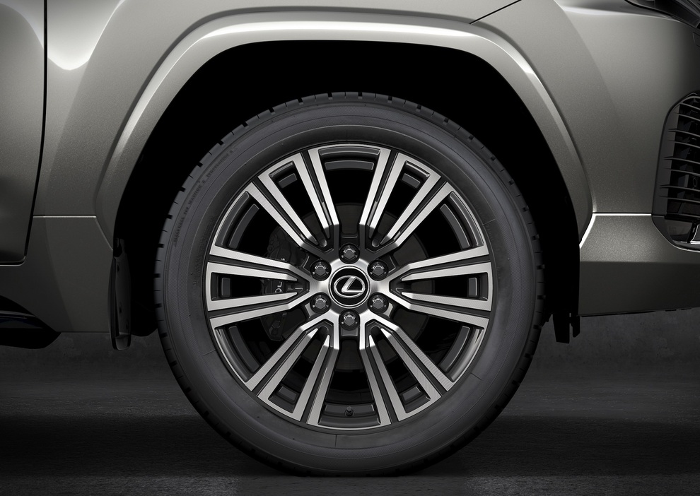 Lexus LX600 chính thức ra mắt, tiếp tục hành trình của một huyền thoại - 51 Lexus LX600 chính thức ra mắt, tiếp tục hành trình của một huyền thoại - 51