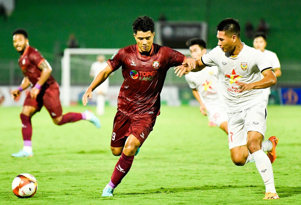 CLB Bình Định và Thanh Hóa vào bán kết cúp Quốc gia - 1 CLB Bình Định và Thanh Hóa vào bán kết cúp Quốc gia - 1
