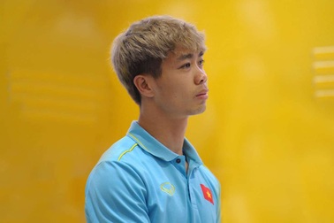 CLB Pháp sốt ruột vì Công Phượng chưa sang thử việc