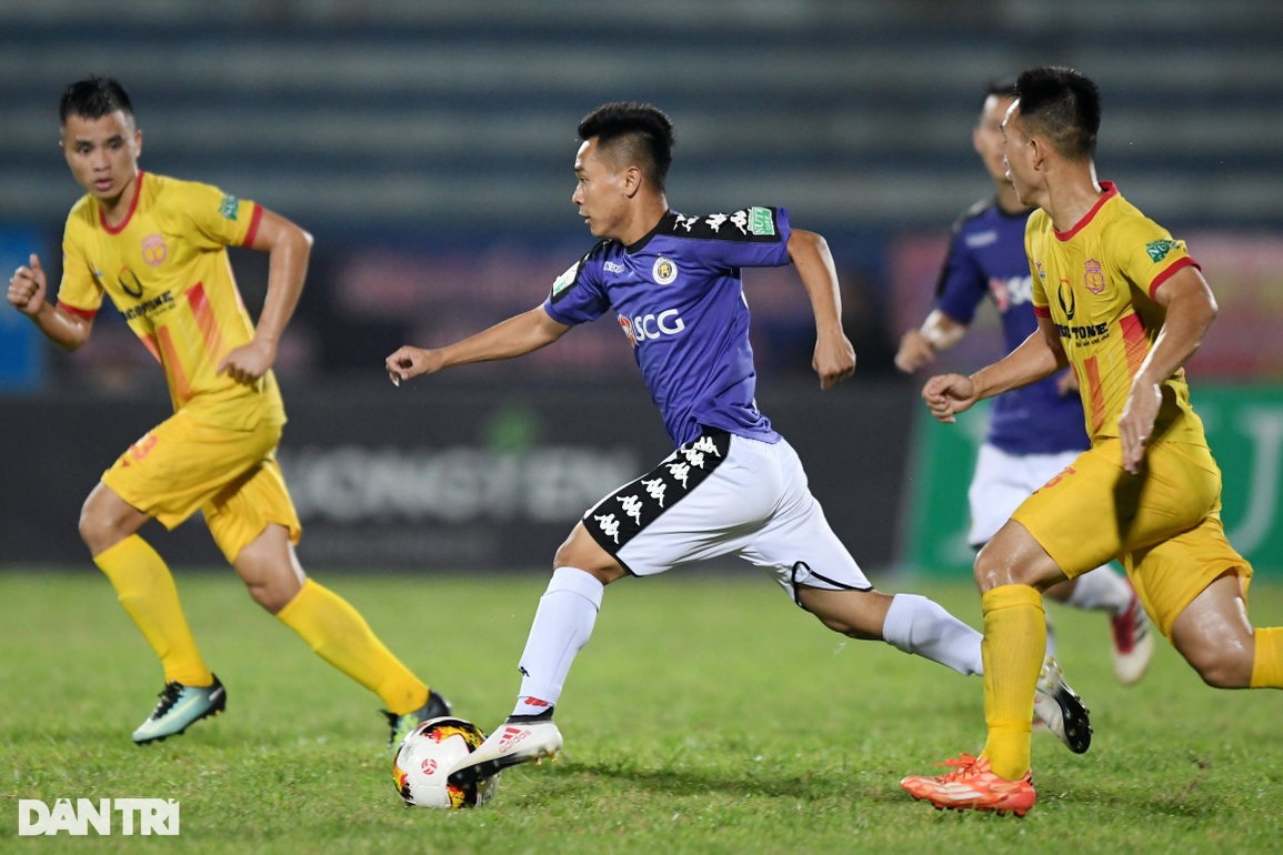 Năm Dần 2022 bàn về đội hình tuổi Hổ của bóng đá Việt Nam - 6 Năm Dần 2022 bàn về đội hình tuổi Hổ của bóng đá Việt Nam - 6