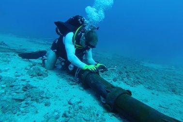 Hơn nửa tháng nữa, cáp quang biển AAG mới được khắc phục