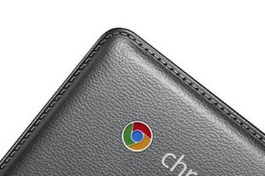 Samsung trình làng laptop với lớp vỏ vân da như Galaxy Note 3