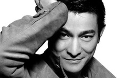 Lưu Đức Hoa và bạn gái cùng đóng phim