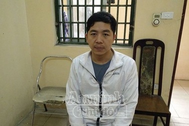 Khởi tố người chồng nghi tạt axit vào vợ cũ