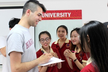 Sinh viên SIU giao lưu cùng sinh viên Đại học Harvard