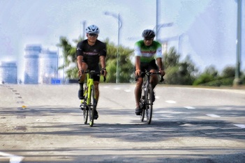 TPHCM nắng nóng diện rộng, có nơi trên 36 độ C