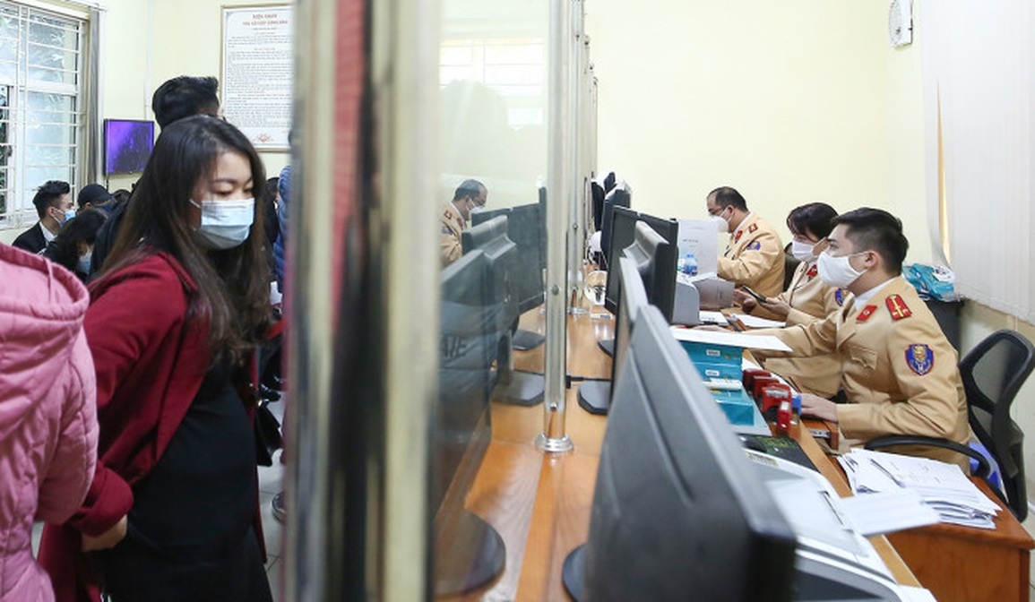 Đấu giá biển số thu nghìn tỷ, lý gì không làm? - 1 Đấu giá biển số thu nghìn tỷ, lý gì không làm? - 1