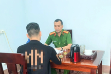 Liên tục bị lừa "làm nhiệm vụ", nghe công an thuyết phục 1 tiếng không tỉnh