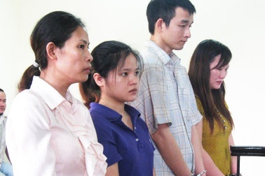 Thiếu niên lừa bán người yêu 14 tuổi